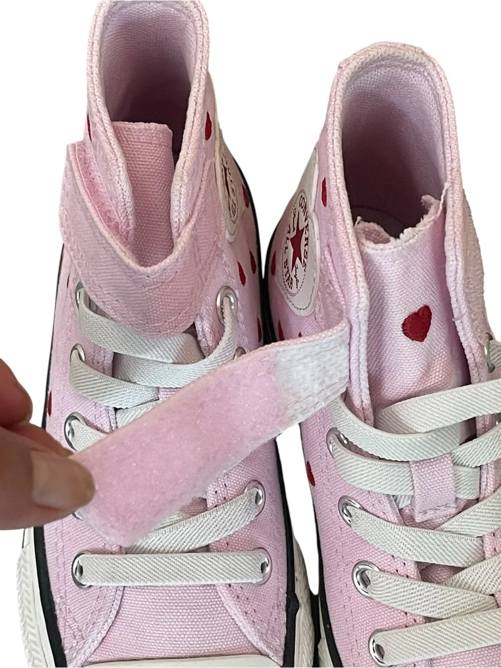 Converse Girls Pink Chuck Taylor Hearts and Rose High Trainers size 11
